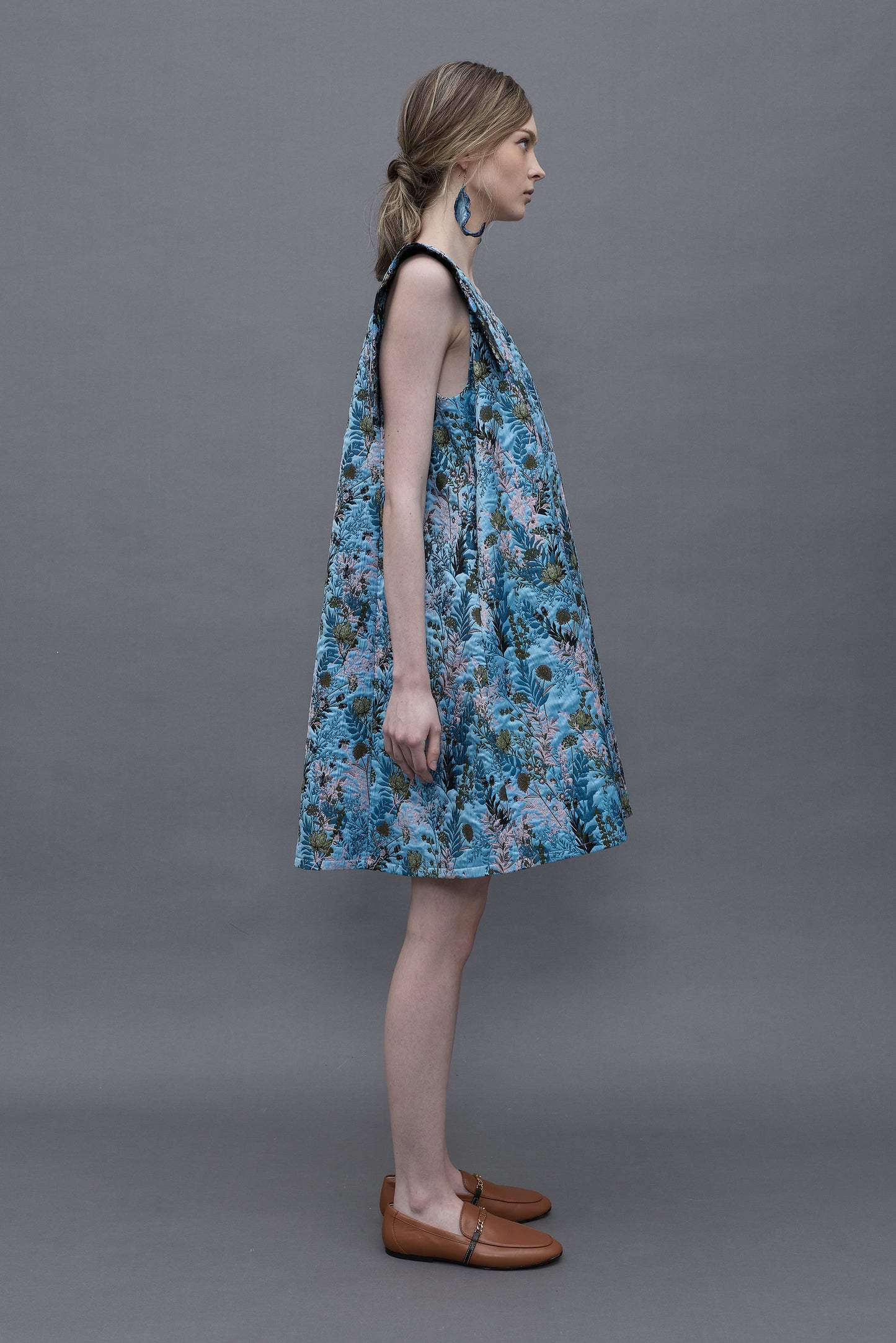 Floral Jacquard Sleeveless Dress